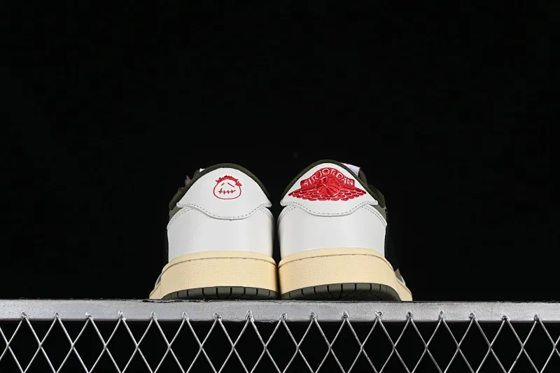 All categories Air Jordan Jordan series basketball shoes Air Jordan 1 Low B1 special price Travis Scott x Air Jordan 1 Low OG AJ1 Joe 1 undercut low top DM7866-200